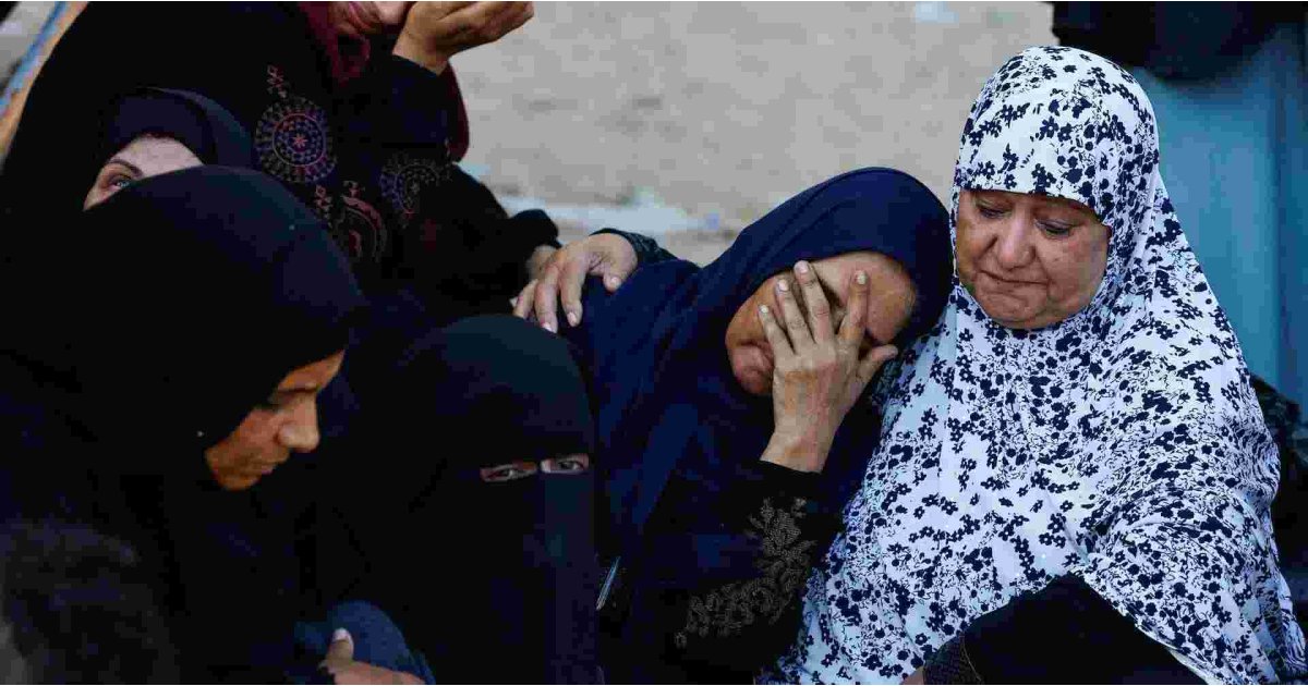 Families flee after new Israeli evacuation orders in Gaza as ceasefire hopes dim