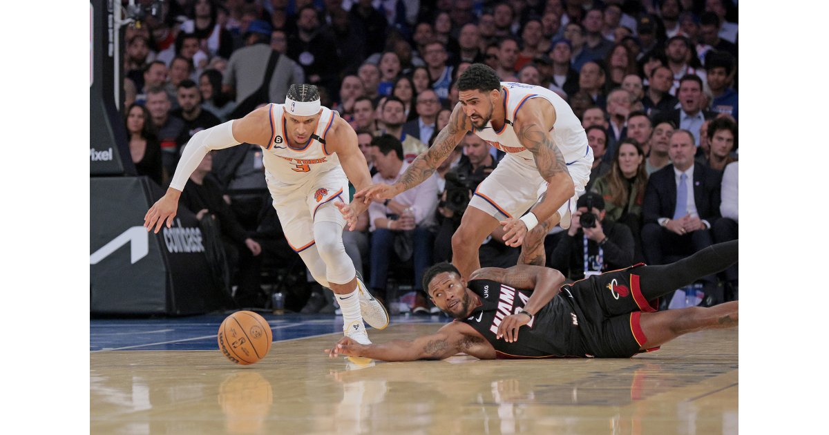 Josh Hart 'did everything' down stretch to get Knicks back into series