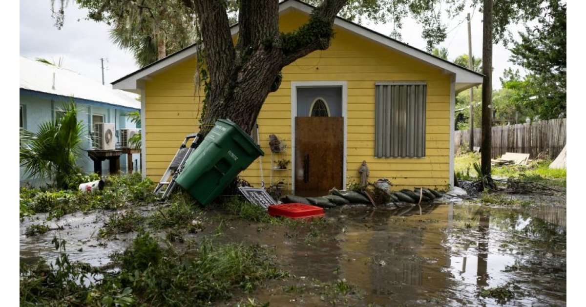 Tropical Storm Idalia threatens flooding in North Carolina after damaging thousands of Florida homes 