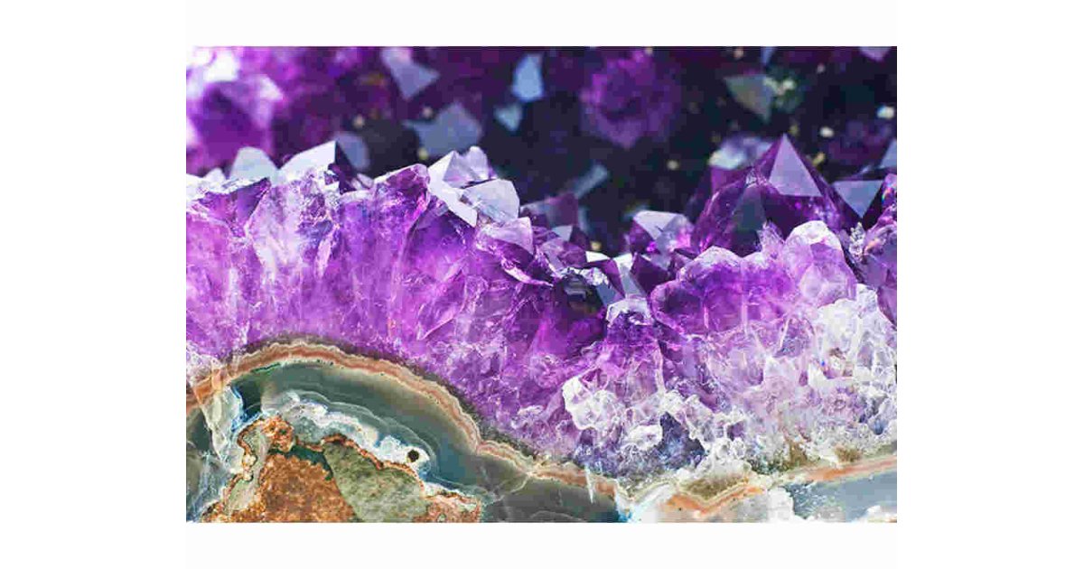 Amethyst Meaning and Definition