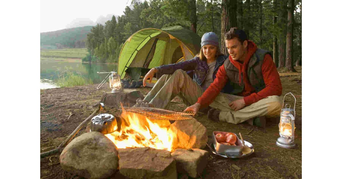 Camping Meaning and Definition