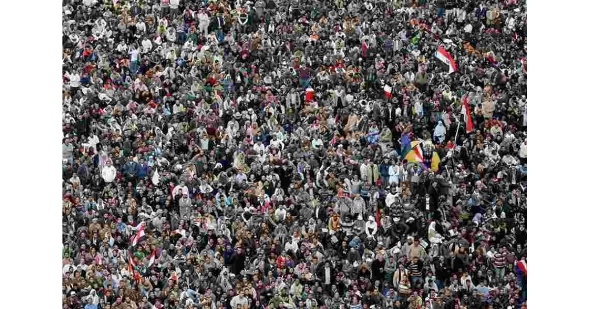 Crowd Meaning and Definition