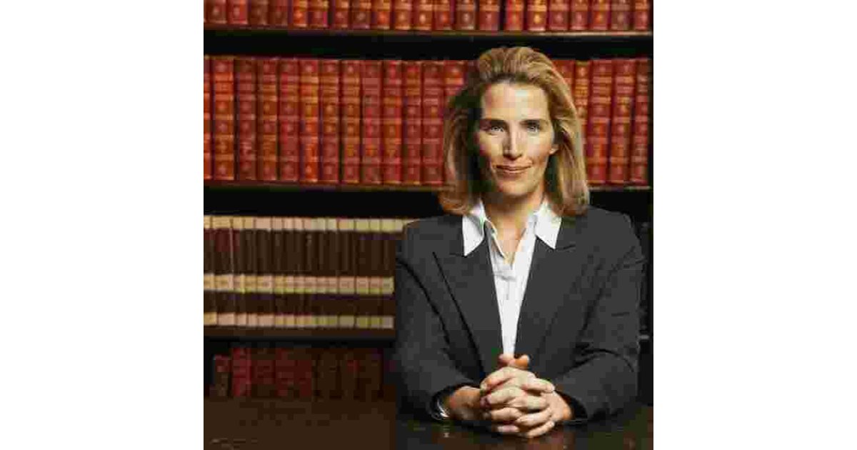 Lawyer Meaning and Definition