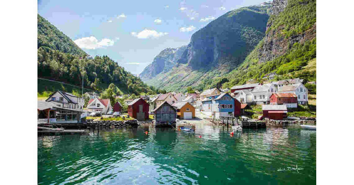 Nordic Meaning and Definition