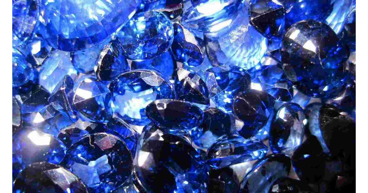 Sapphire Meaning and Definition