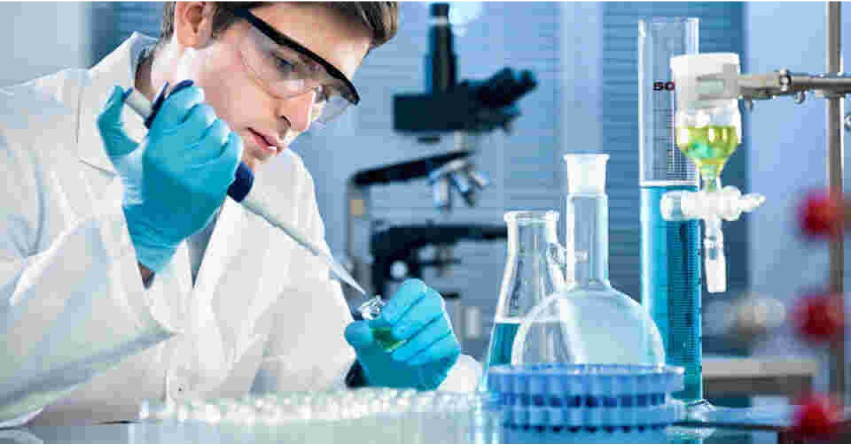 Scientist Meaning and Definition