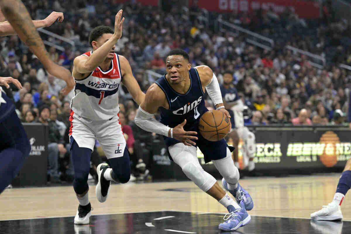 Clippers guard Russell Westbrook out indefinitely after breaking left hand in win over Wizards 