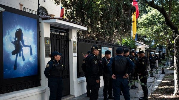 Latin American governments condemn Ecuador after police raid Mexican embassy 