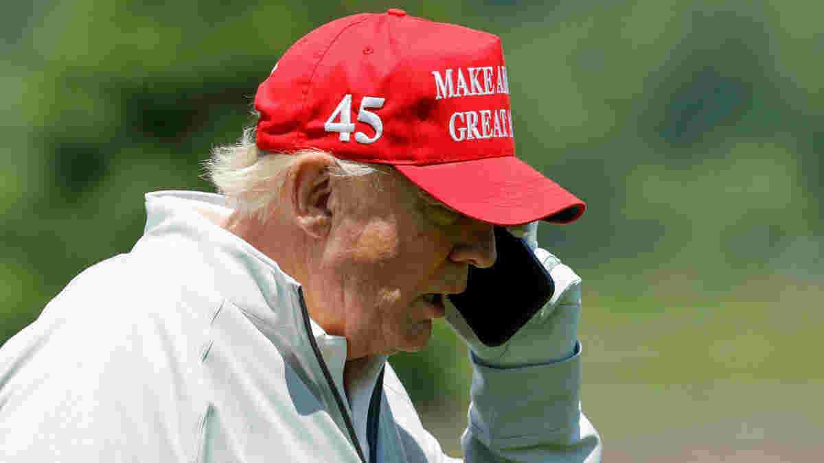 Key Call Revealed in Trump’s Flurry of Friday Night Posts 