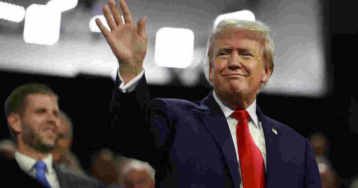 Trump, Ukraine's Zelenskyy speak by phone 