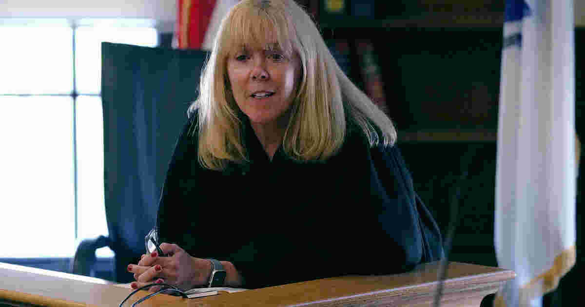 Karen Read trial juror says jury didn't know how to communicate unanimous verdict on 2 charges to judge 