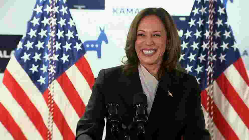 Oscar Mayer Wienermobile flips onto its side after crash along suburban Chicago highway 