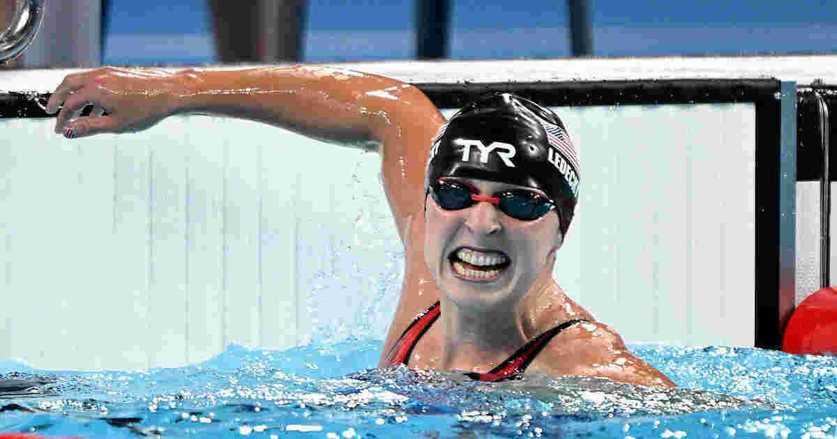 USA's Katie Ledecky wins gold in 1,500-meter freestyle, claiming record-tying 12th Olympic medal in women's swimming
