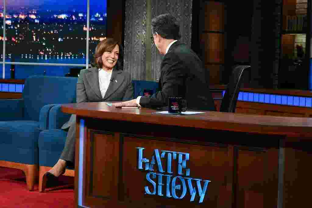 Kamala Harris Has A Beer With Stephen Colbert In ‘Late Show’ Appearance; VP Says Donald Trump “Gets Played” By Dictators – Watch Clip