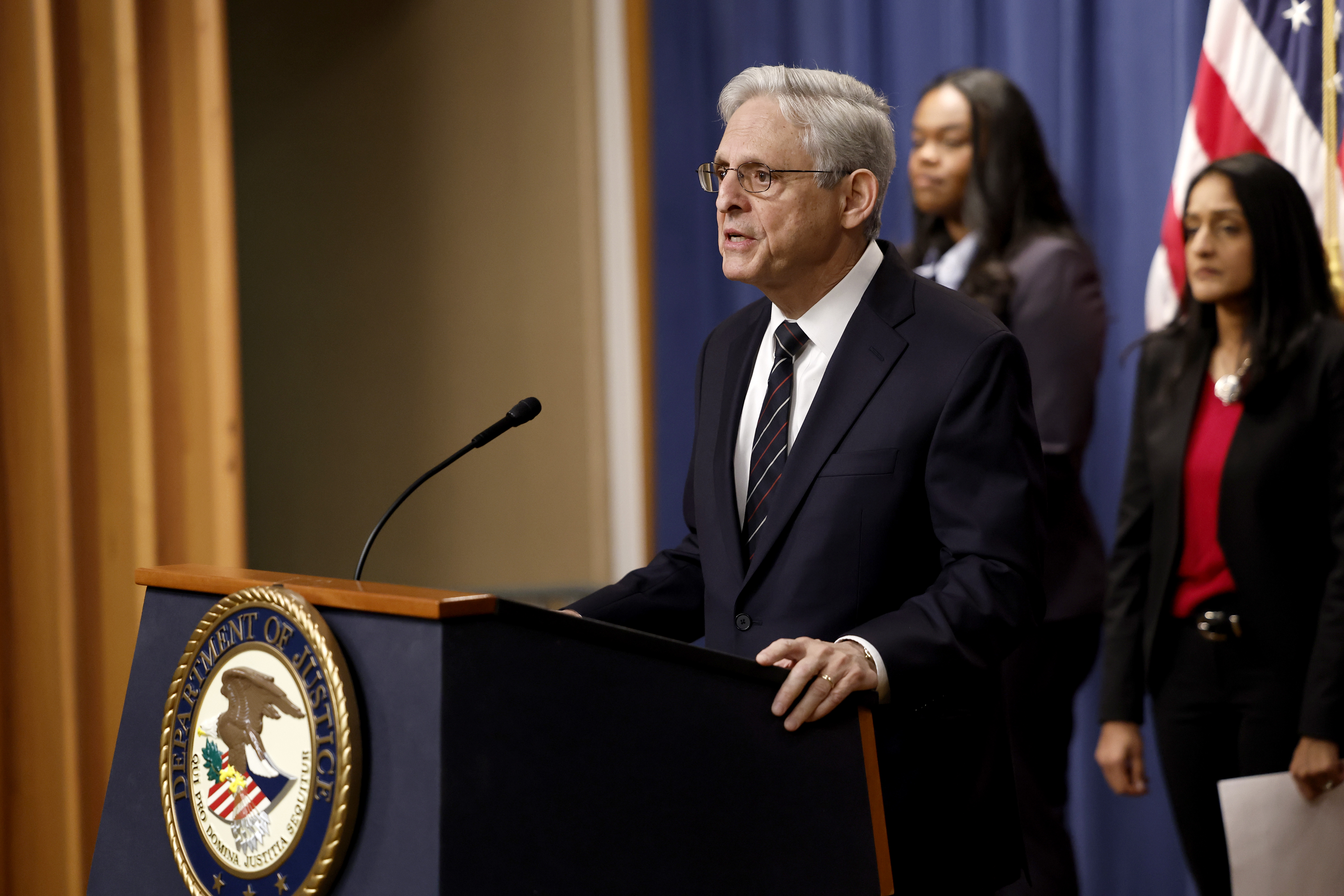 Google’s antitrust showdown: What’s at stake for the internet search titan 