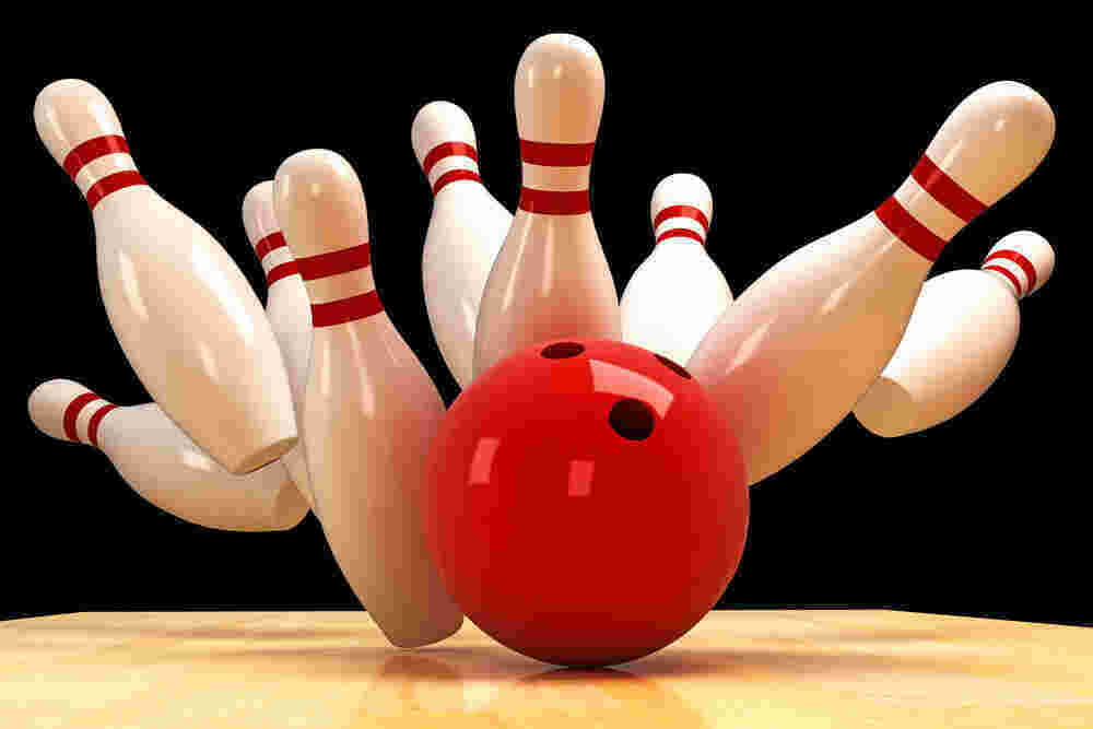 Bowling Meaning and Definition
