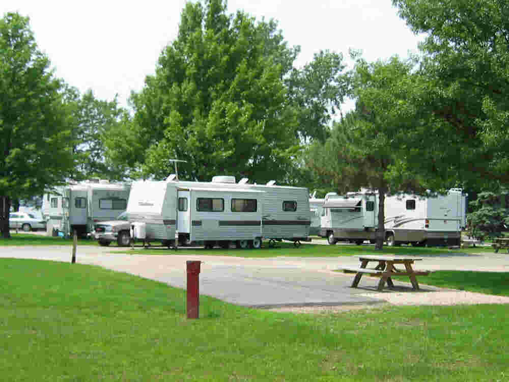 Campgrounds Meaning and Definition