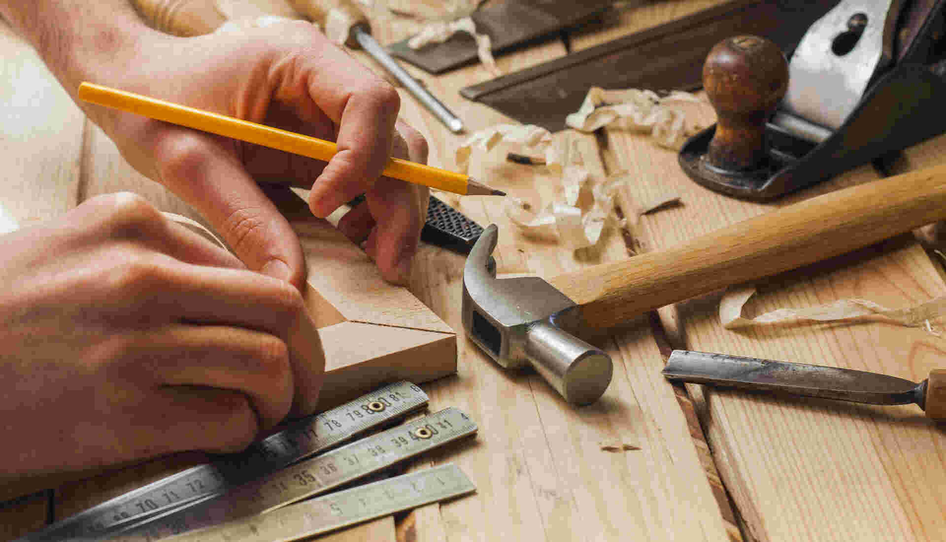 Carpenter Meaning and Definition