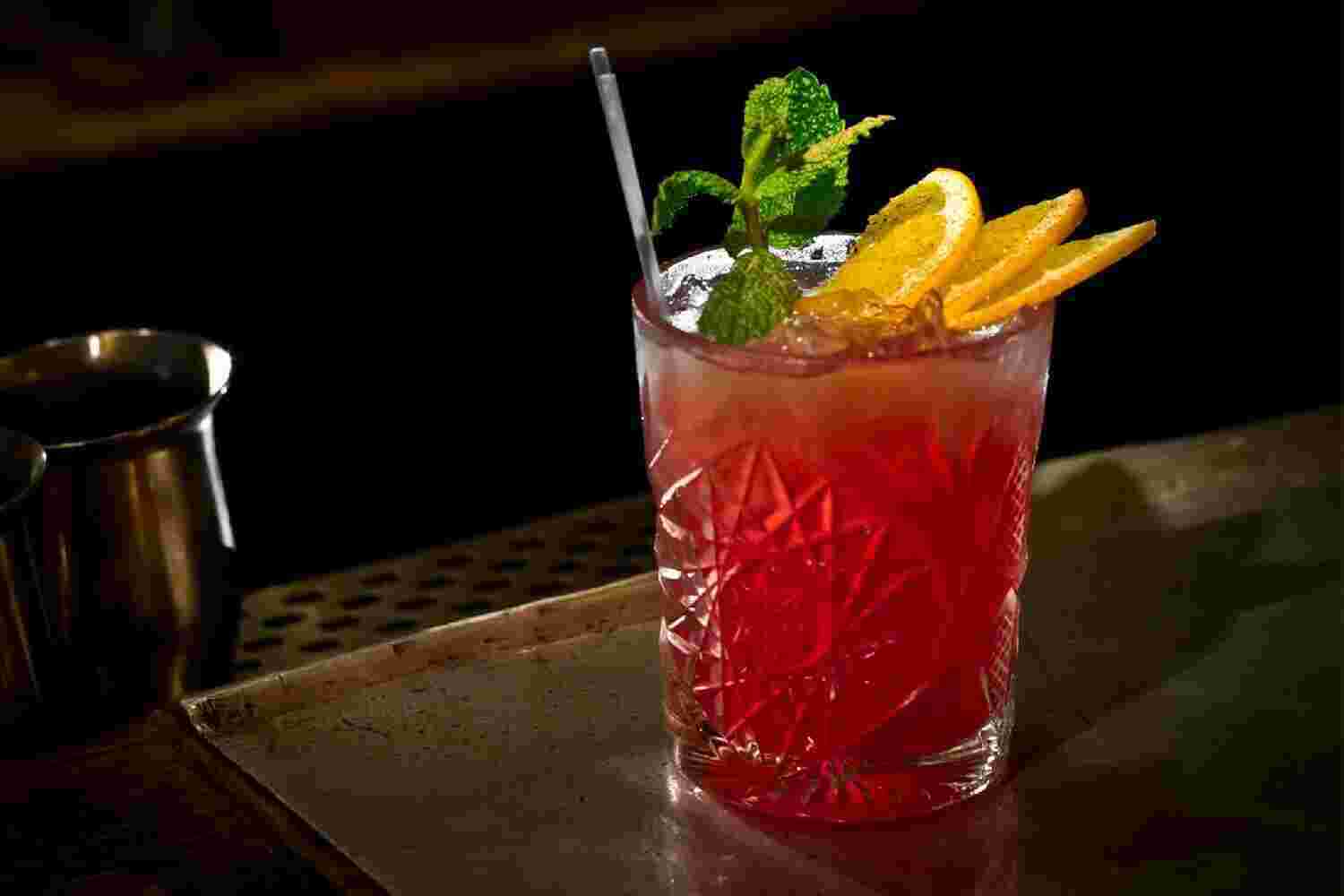 Cocktail Meaning and Definition