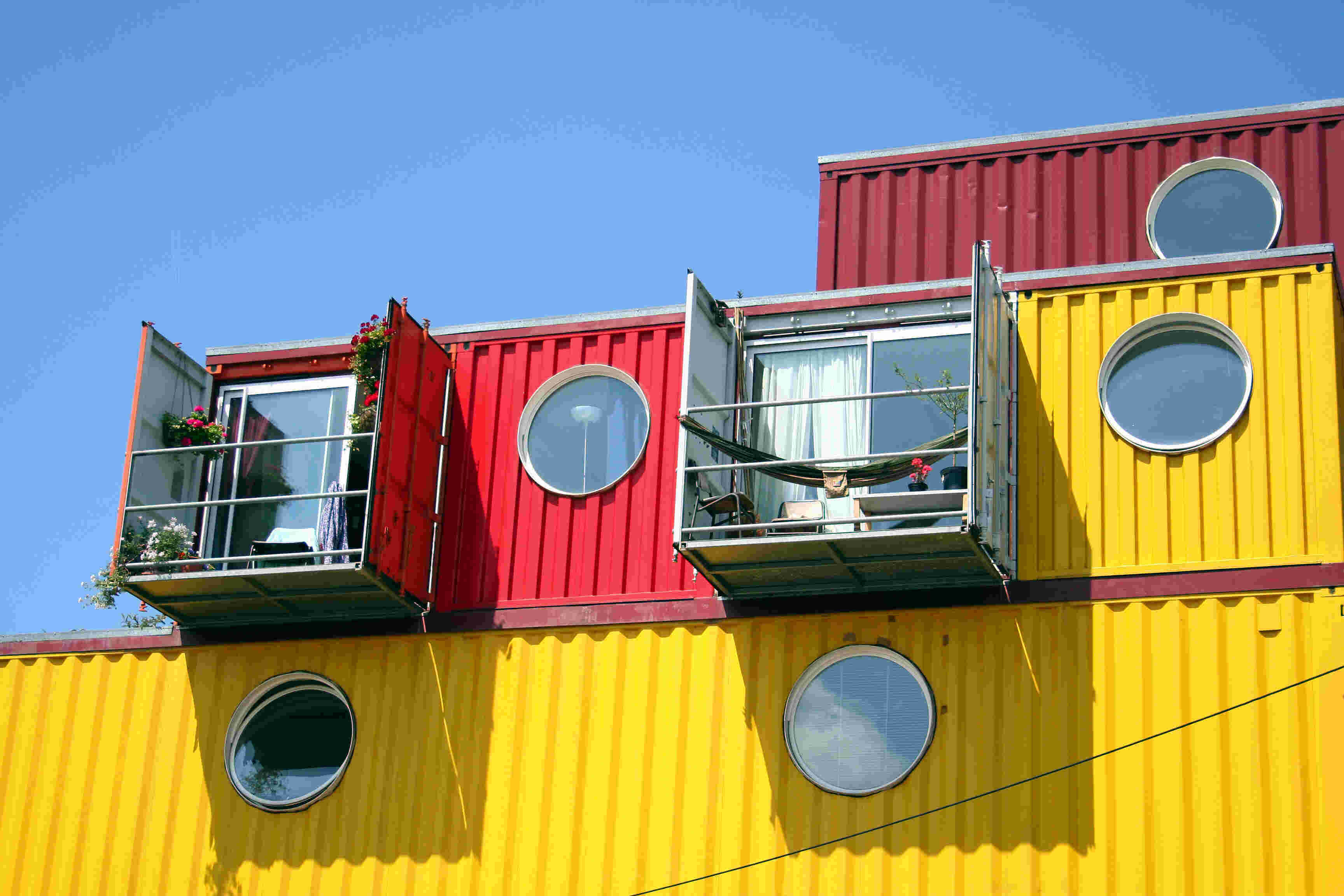 Contained Meaning and Definition