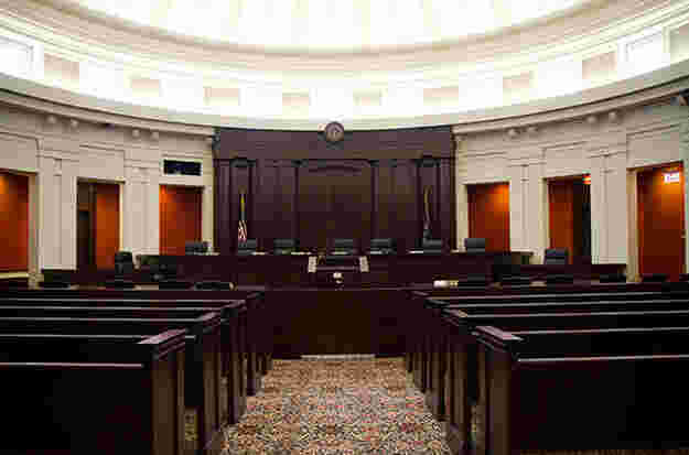 Courtroom Meaning and Definition