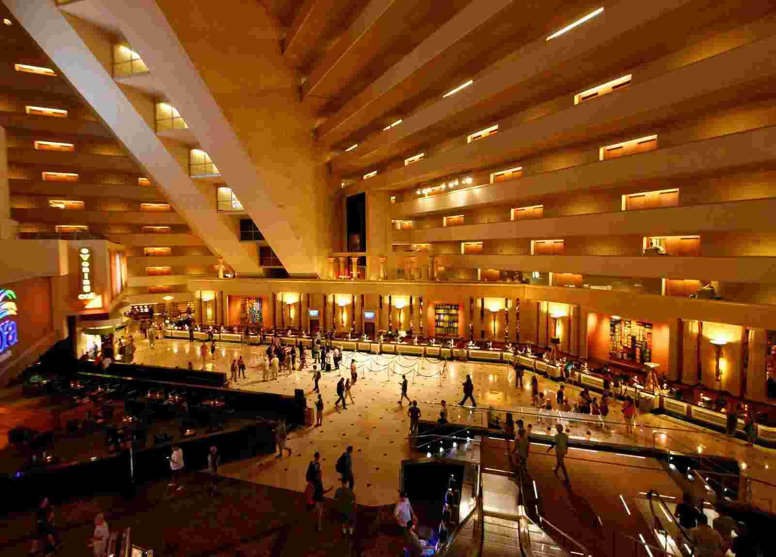 Lobby Meaning and Definition