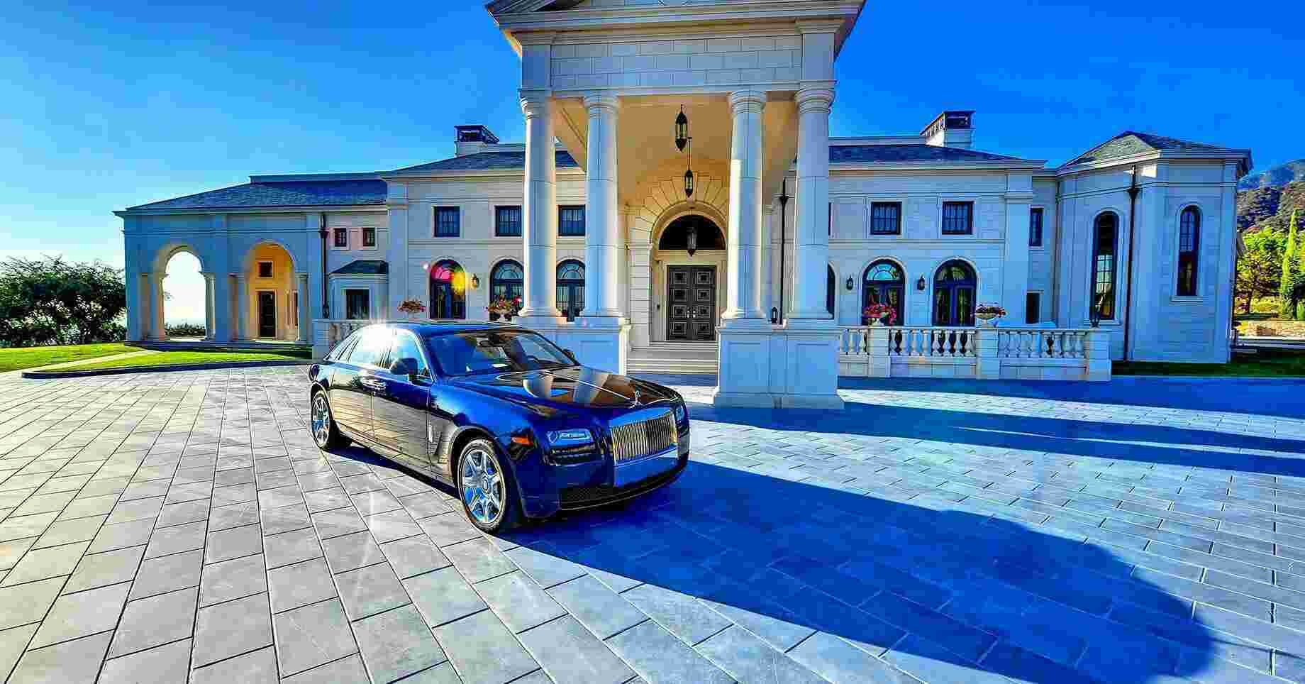 Luxury Meaning and Definition