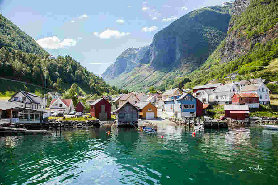 Nordic Meaning and Definition