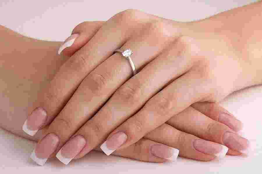 Solitaire Meaning and Definition