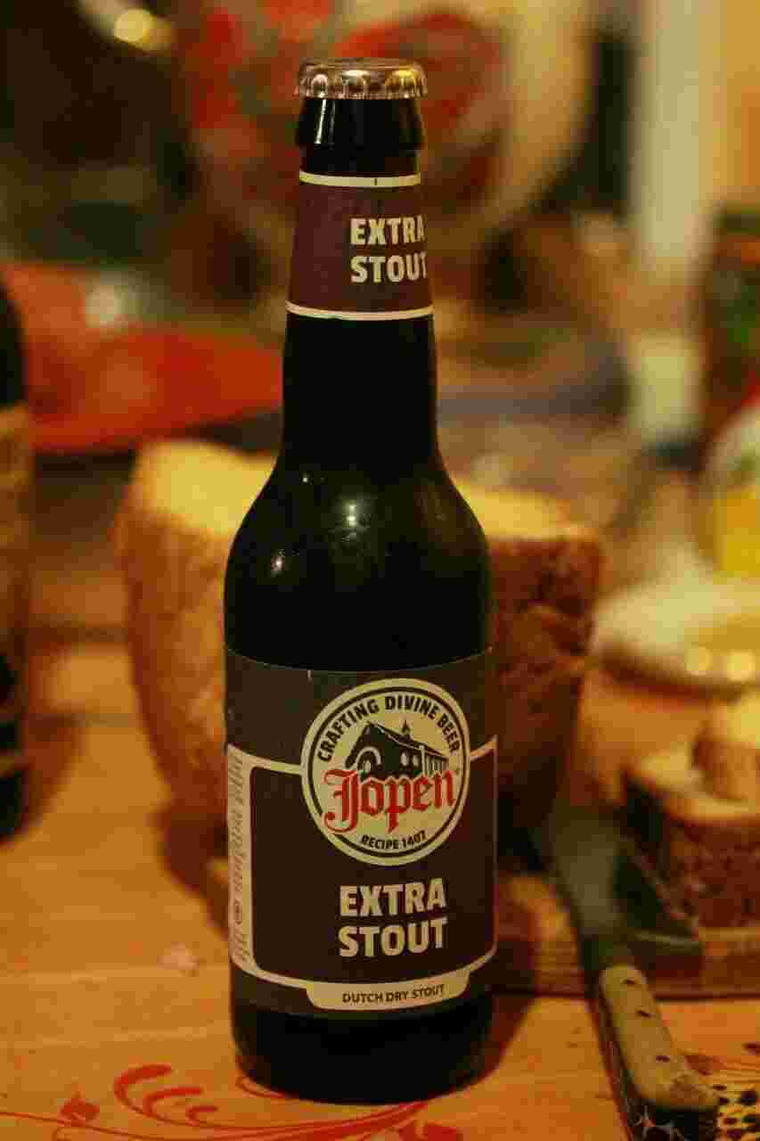 Stout Meaning and Definition