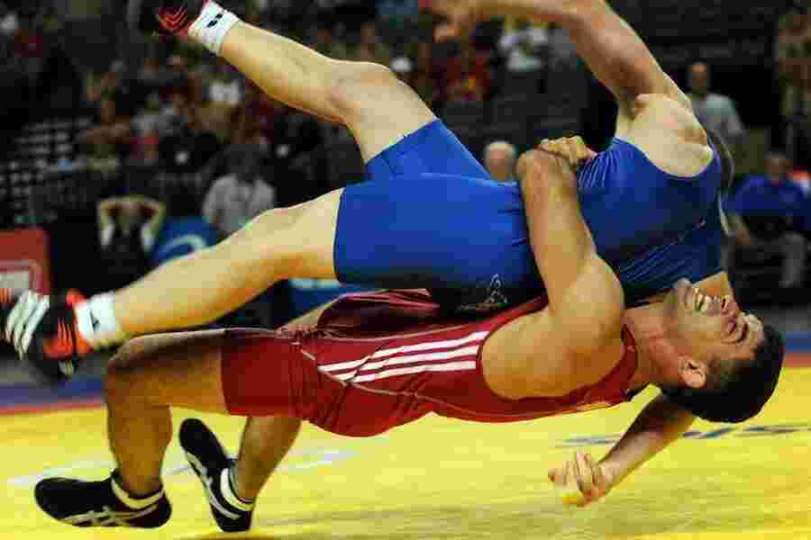 Wrestling Meaning and Definition