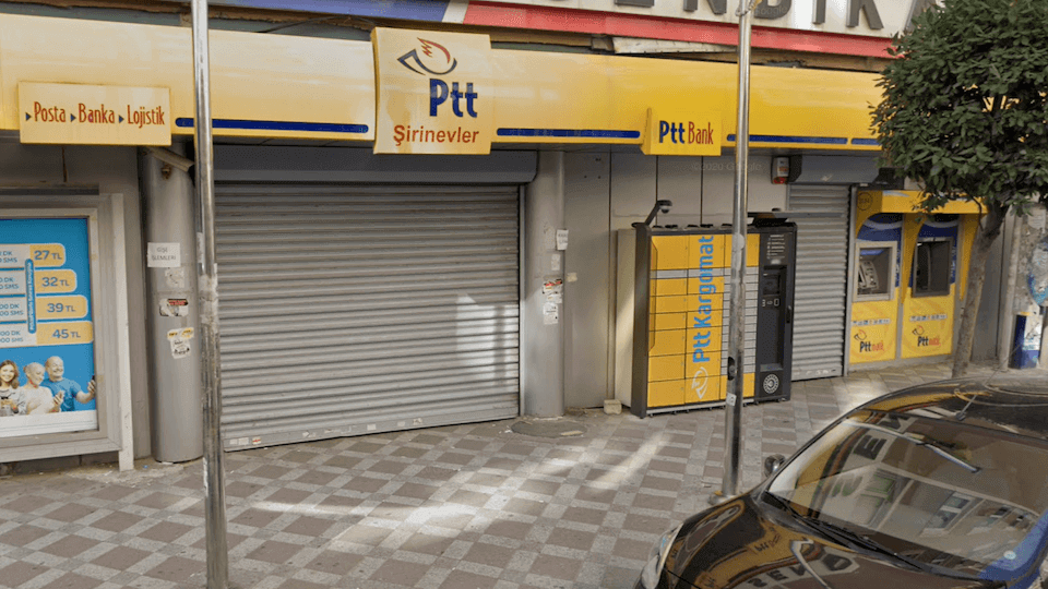 What time does PTT open and when does it close? How late are the post offices open? What time does PTT open and when does it close? How late are the post offices open?