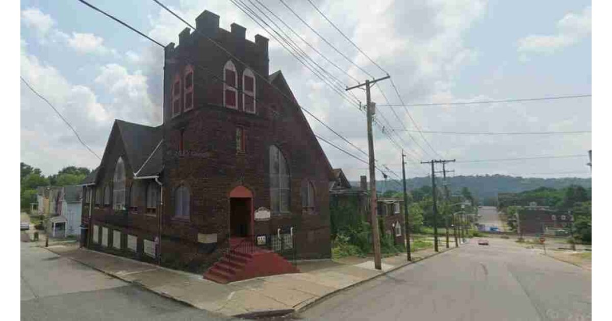 Pennsylvania pastor survives attempted shooting during service 