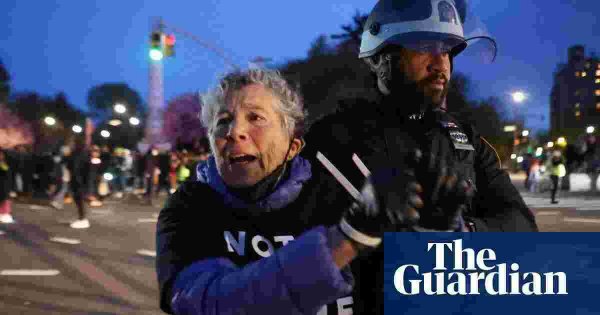 ‘Not like other Passovers’: hundreds of Jewish demonstrators arrested after New York protest seder 