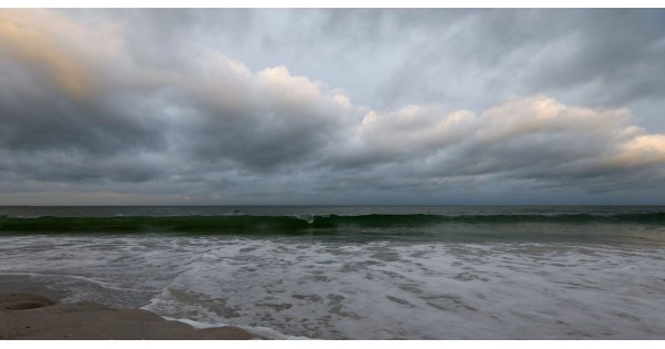 More than 1,500 US flights canceled as Tropical Storm Debby looms; cruises changed