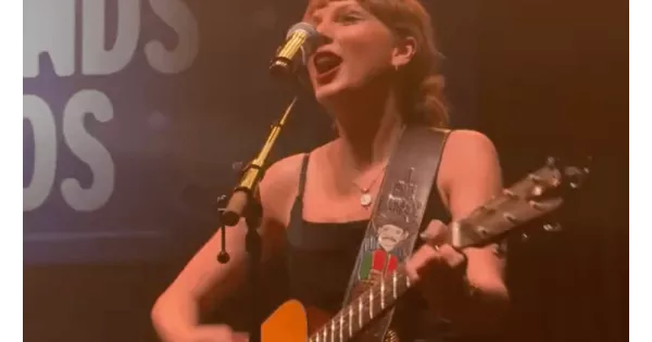 Taylor Swift made her first live appearance since the Eras Tour by performing 