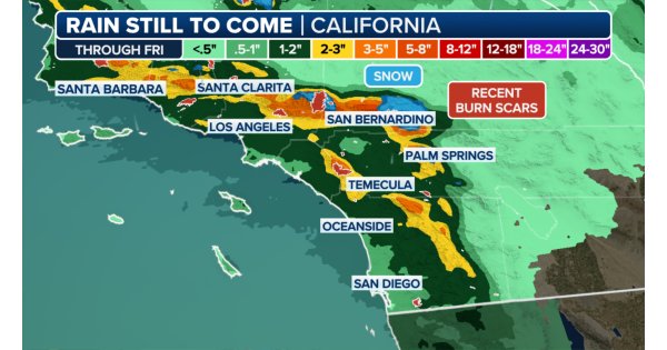 The Daily Weather Update from FOX Weather: Heavy rains in California as severe threat looms in Plains 