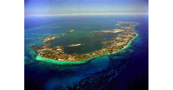 Bermuda Meaning and Definition