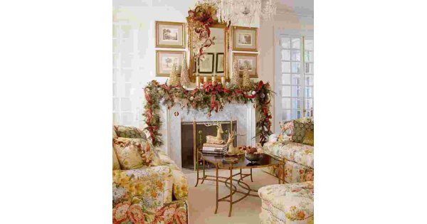 Decorating Meaning and Definition