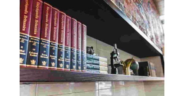 Encyclopedia Meaning and Definition