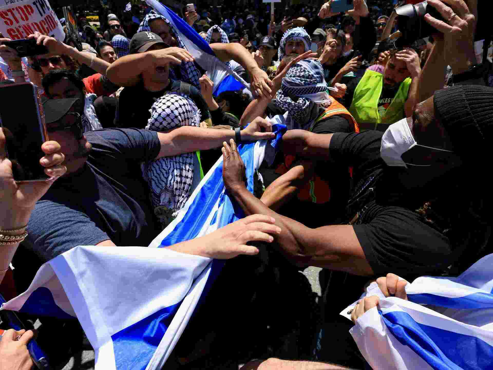 Hundreds of students arrested in US Gaza war protests, scuffles at UCLA 