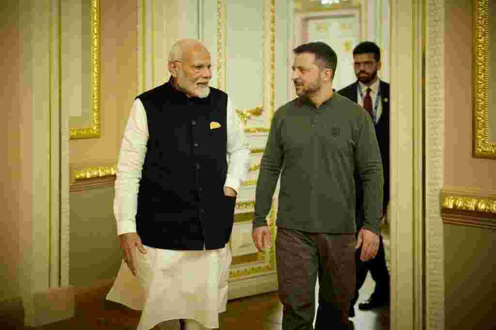 News Wrap: India’s Modi visits Ukraine in bid to help mediate peace with Russia