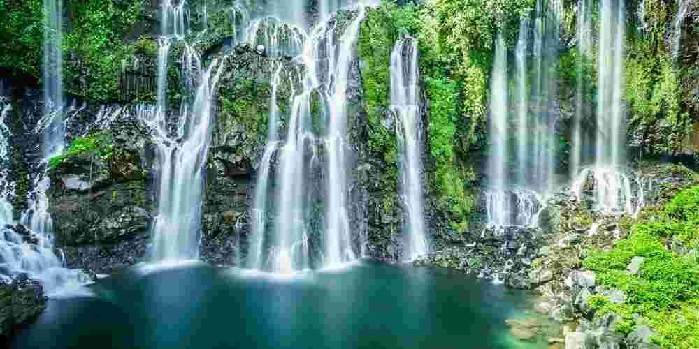 Cascade Meaning and Definition