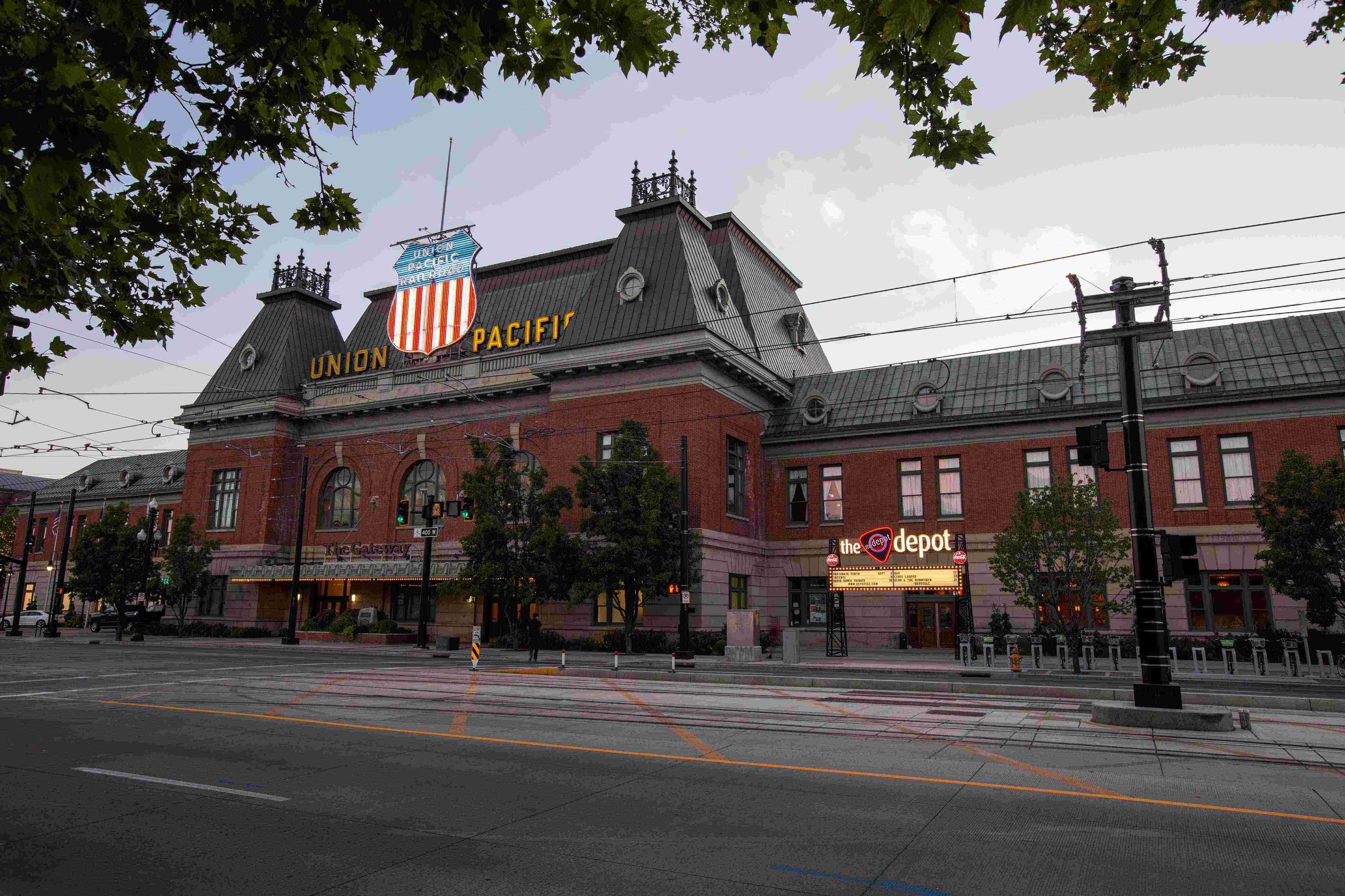Depot Meaning and Definition