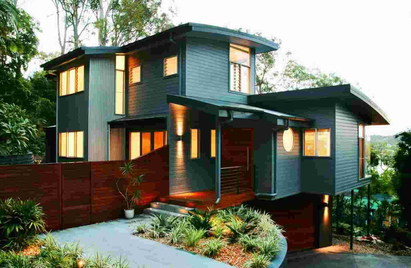 Exterior Meaning and Definition