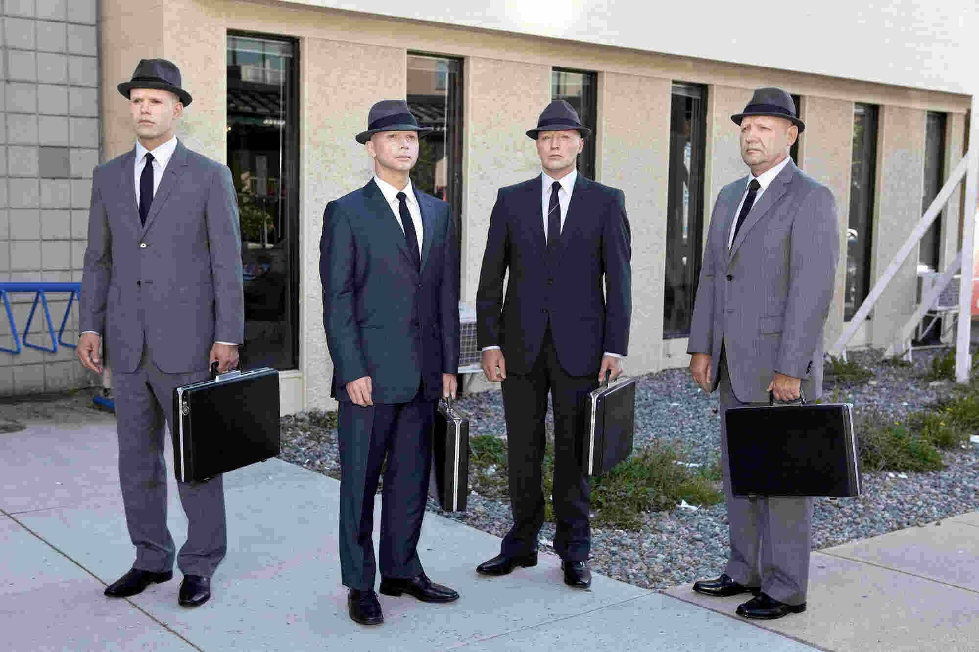 Observers Meaning and Definition