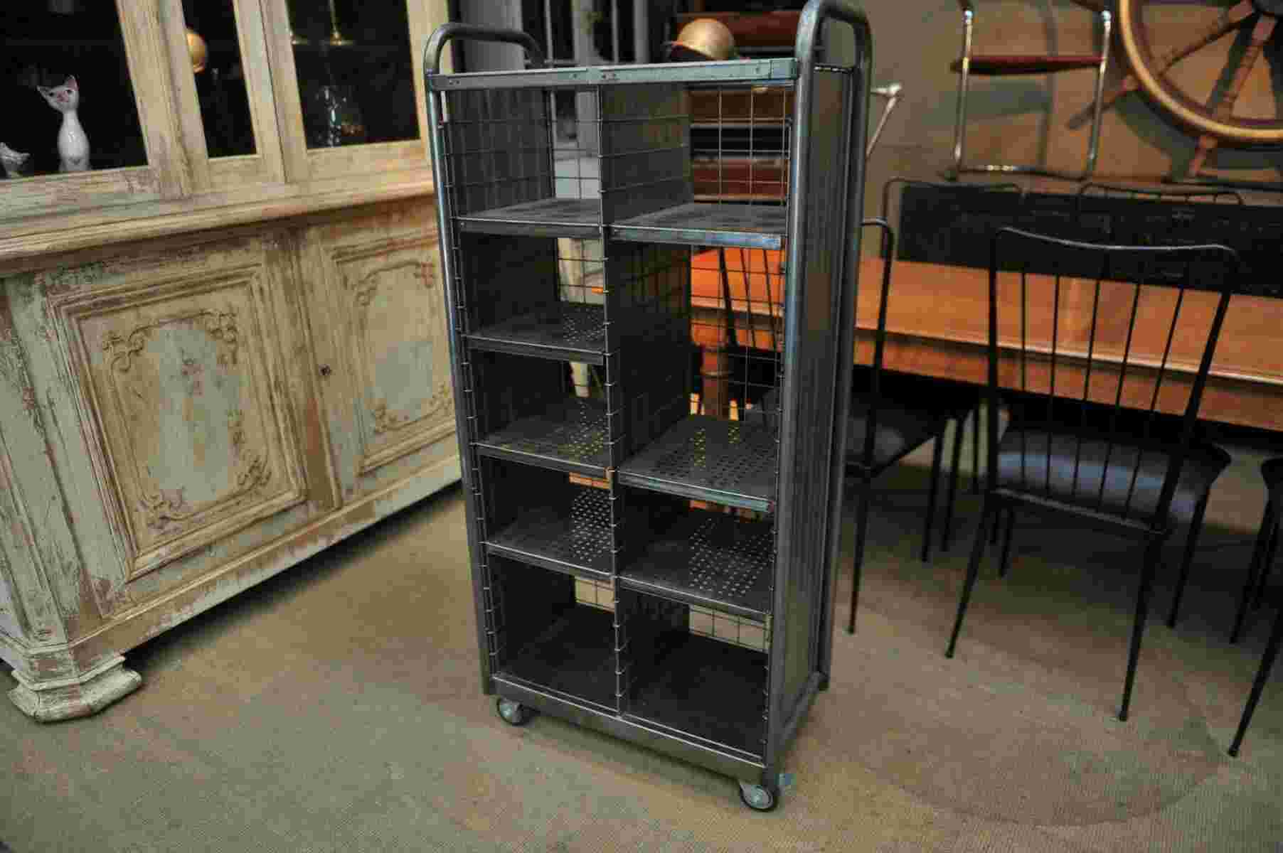Shelve Meaning and Definition
