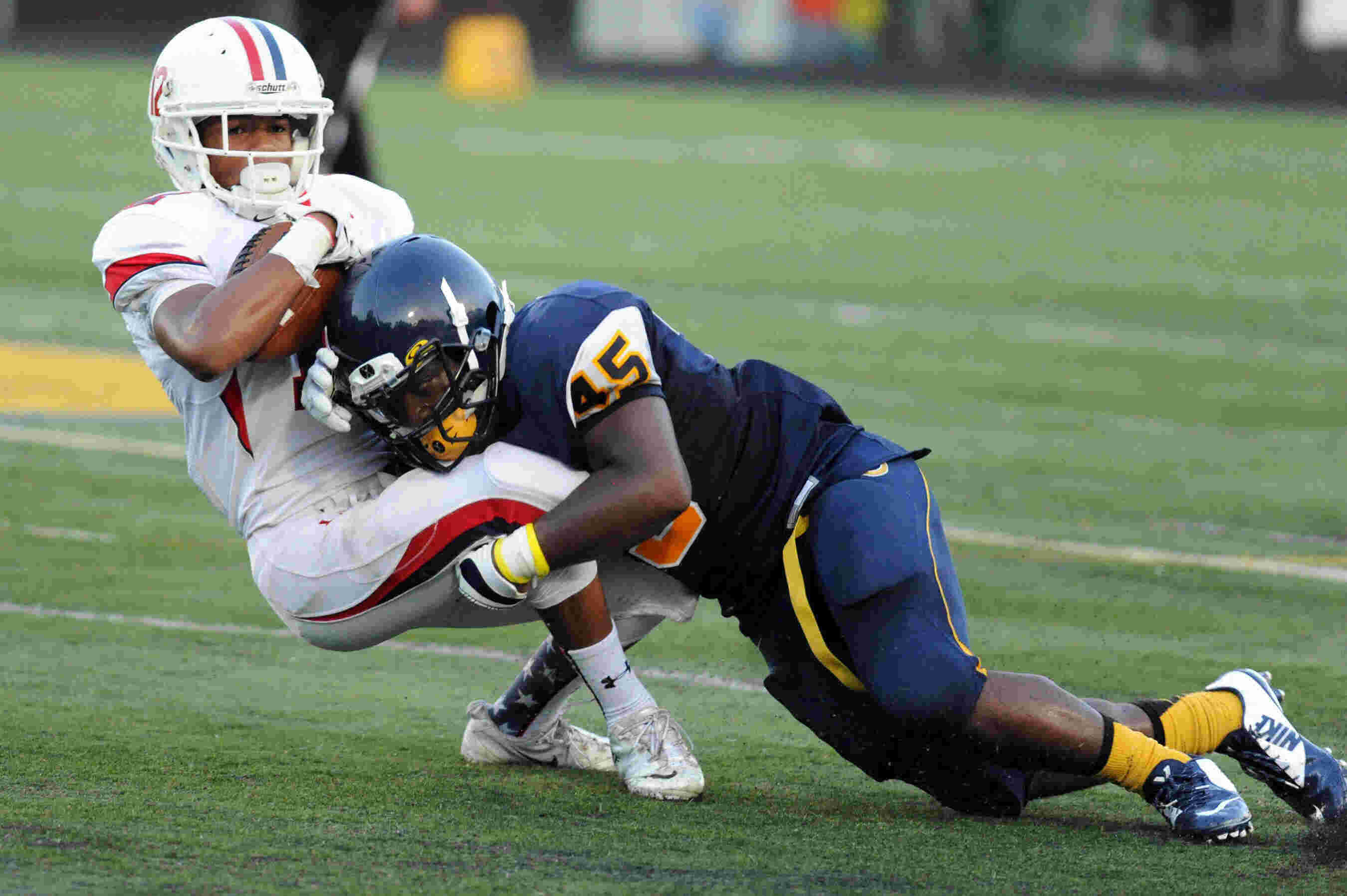 Tackle Meaning and Definition