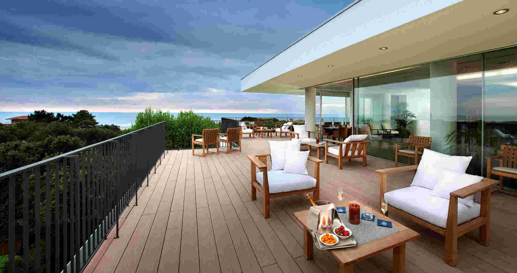 Terrace Meaning and Definition