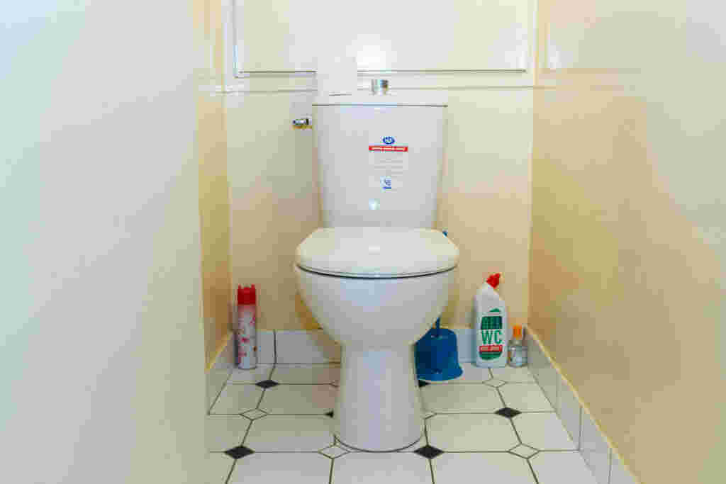 Toilet Meaning and Definition